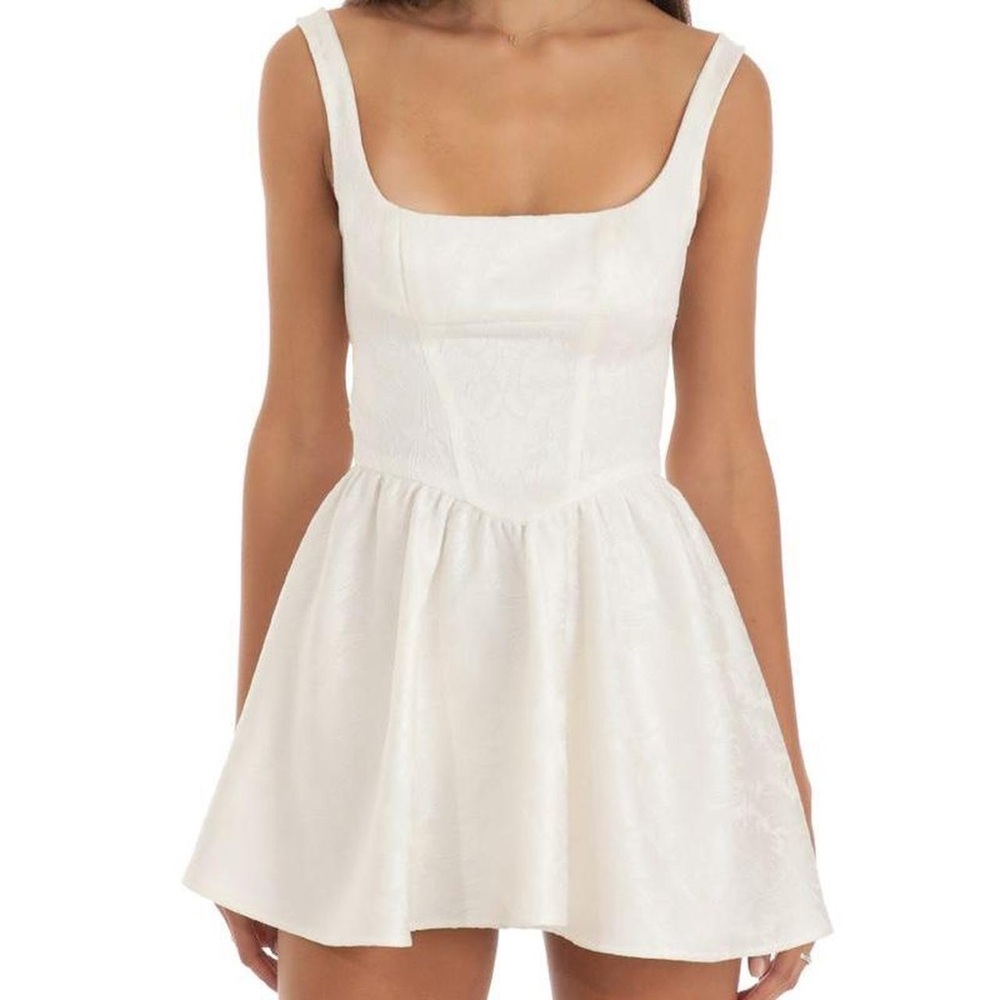 Lucy In‎ The Sky Like New Indiana Jacquard Dress White Size Small